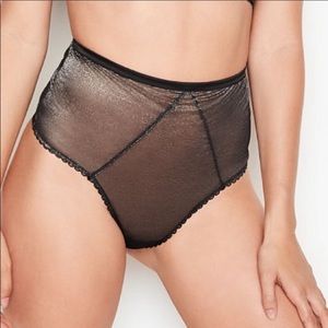🎉Hostpick🎉 Victoria’s Secret Dream high waisted Thongs NWT